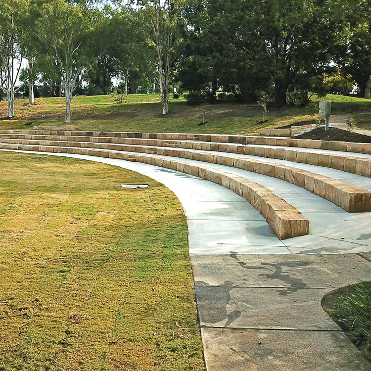 Sandstone Amphitheatre Seating, Rochedale South SS • Orterra